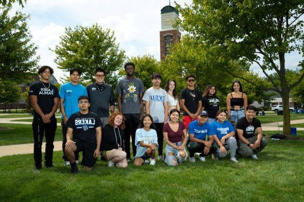 Group Photo of Scholars on Allendale Campus